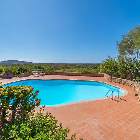 San Teodoro - By Searly Villa