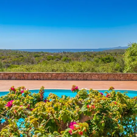 San Teodoro - By Searly Villa *