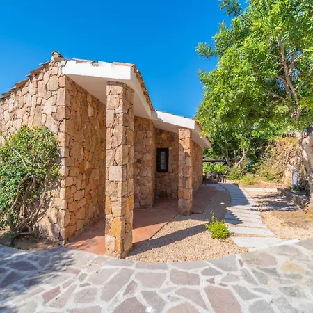 San Teodoro - By Searly Villa