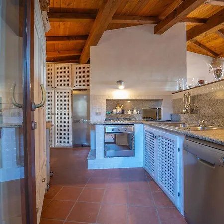 Villa San Teodoro - By Searly Punta Molara