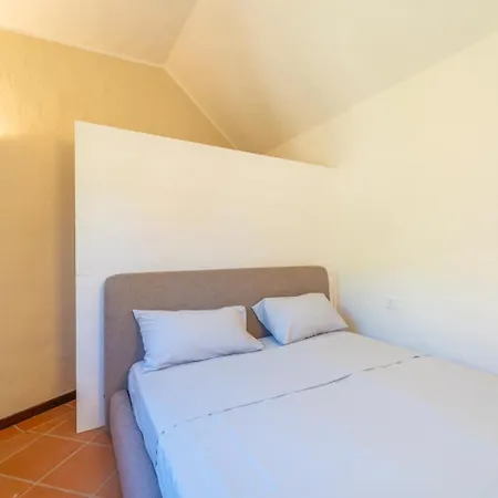 San Teodoro - By Searly