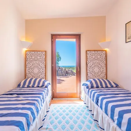 San Teodoro - By Searly ヴィラ Punta Molara